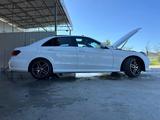 Mercedes-Benz E 400 2014 годаүшін14 000 000 тг. в Петропавловск – фото 4