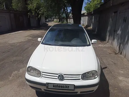 Volkswagen Golf 2002 года за 2 000 000 тг. в Алматы – фото 3