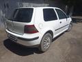 Volkswagen Golf 2002 года за 2 000 000 тг. в Алматы – фото 4