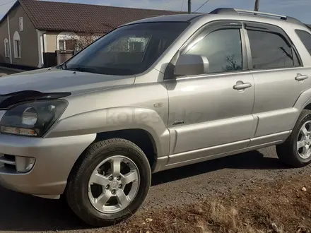 Kia Sportage 2007 года за 5 000 000 тг. в Караганда – фото 2