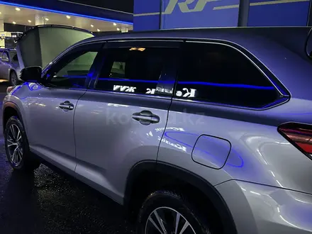 Toyota Highlander 2019 года за 13 500 000 тг. в Алматы – фото 9