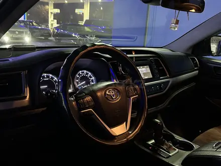 Toyota Highlander 2019 года за 13 500 000 тг. в Алматы – фото 13