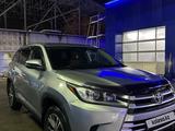 Toyota Highlander 2019 года за 13 500 000 тг. в Алматы