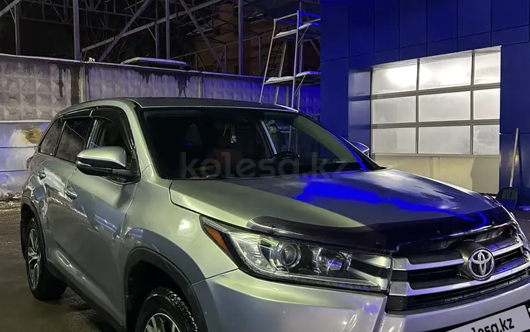 Toyota Highlander 2019 года за 13 500 000 тг. в Алматы