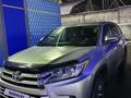 Toyota Highlander 2019 года за 13 500 000 тг. в Алматы – фото 3
