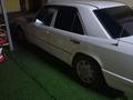 Mercedes-Benz E 230 1989 годаүшін850 000 тг. в Алматы – фото 4