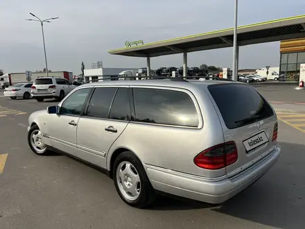 Mercedes-Benz E 280 1999 года за 3 700 000 тг. в Алматы