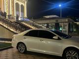 Toyota Camry 2016 годаүшін12 700 000 тг. в Шымкент – фото 2