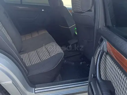 Mercedes-Benz E 220 1993 года за 2 050 000 тг. в Туркестан – фото 10