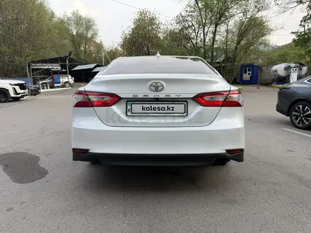 Toyota Camry 2020 года за 12 500 000 тг. в Алматы – фото 13