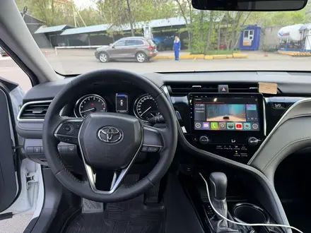 Toyota Camry 2020 года за 12 500 000 тг. в Алматы – фото 9