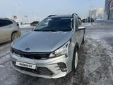 Kia Rio X-Line 2021 годаfor7 900 000 тг. в Астана