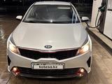 Kia Rio 2021 года за 6 950 000 тг. в Костанай