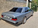 Mercedes-Benz E 200 1992 года за 1 100 000 тг. в Тараз – фото 4