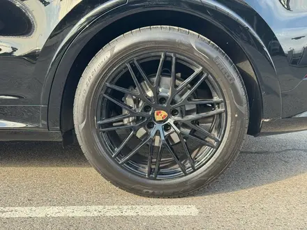 Porsche Cayenne Coupe 2024 года за 75 000 000 тг. в Алматы – фото 16