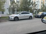 Hyundai Elantra 2018 годаүшін6 500 000 тг. в Астана