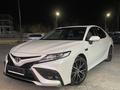 Toyota Camry 2022 года за 16 999 999 тг. в Актау – фото 4