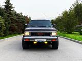 GMC Yukon 2000 годаүшін4 200 000 тг. в Алматы – фото 3