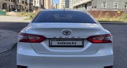 Toyota Camry 2020 года за 12 900 000 тг. в Астана – фото 3