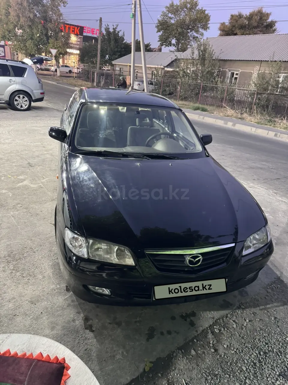 Mazda 626, 2002