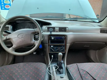 Toyota Camry 1999 года за 2 600 000 тг. в Астана