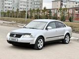 Volkswagen Passat 2005 года за 2 950 000 тг. в Караганда