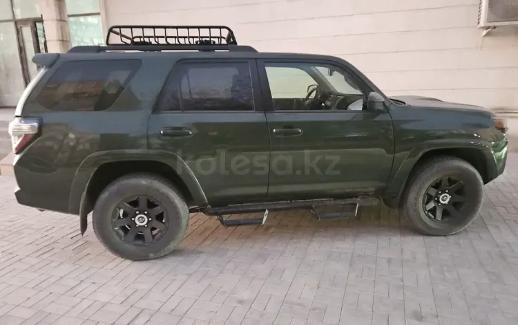 Toyota 4Runner 2022 года за 22 000 000 тг. в Актау