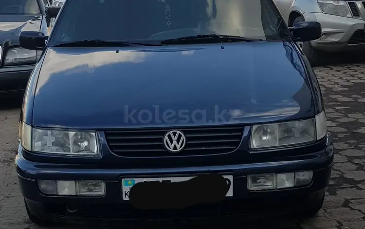 Volkswagen Passat 1994 годаүшін2 200 000 тг. в Караганда