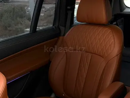 BMW X7 2025 года за 72 000 000 тг. в Астана – фото 8