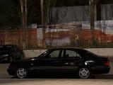 Mercedes-Benz E 280 1995 года за 2 700 000 тг. в Астана – фото 2