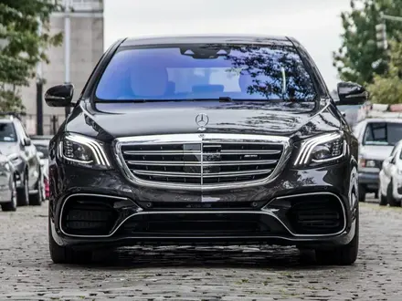 Бампер передний мерседес W222 S63 AMG за 560 000 тг. в Астана – фото 2
