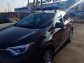 Toyota RAV4 2018 года за 12 800 000 тг. в Атырау – фото 4
