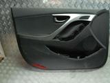 Обшивка передних дверей на HYUNDAI ELANTRA 2011 года за 2 990 тг. в Шымкент