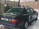 Mercedes-Benz E 230 1989 годаfor555 555 тг. в Алматы – фото 2