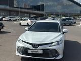 Toyota Camry 2019 года за 14 700 000 тг. в Семей