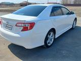 Toyota Camry 2014 года за 6 000 000 тг. в Атырау – фото 3