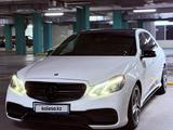 Mercedes-Benz E 200 2014 годаfor12 000 000 тг. в Алматы