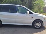 Mitsubishi Chariot 1999 года за 2 300 000 тг. в Алматы – фото 2
