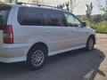 Mitsubishi Chariot 1999 года за 2 300 000 тг. в Алматы – фото 3