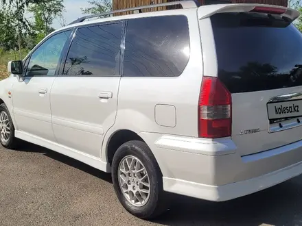 Mitsubishi Chariot 1999 года за 2 300 000 тг. в Алматы – фото 5