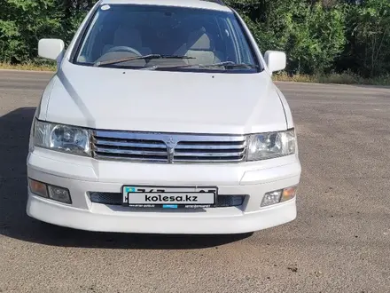 Mitsubishi Chariot 1999 года за 2 300 000 тг. в Алматы – фото 8