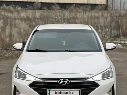 Hyundai Elantra 2020 года за 8 300 000 тг. в Алматы