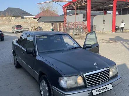 Mercedes-Benz E 220 1994 года за 1 500 000 тг. в Алматы – фото 10