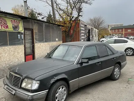 Mercedes-Benz E 220 1994 года за 1 500 000 тг. в Алматы – фото 11