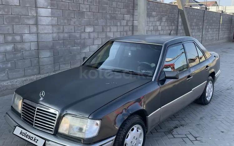 Mercedes-Benz E 220 1994 годаfor1 500 000 тг. в Алматы