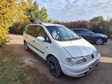 Volkswagen Sharan 1997 годаүшін2 100 000 тг. в Уральск – фото 3