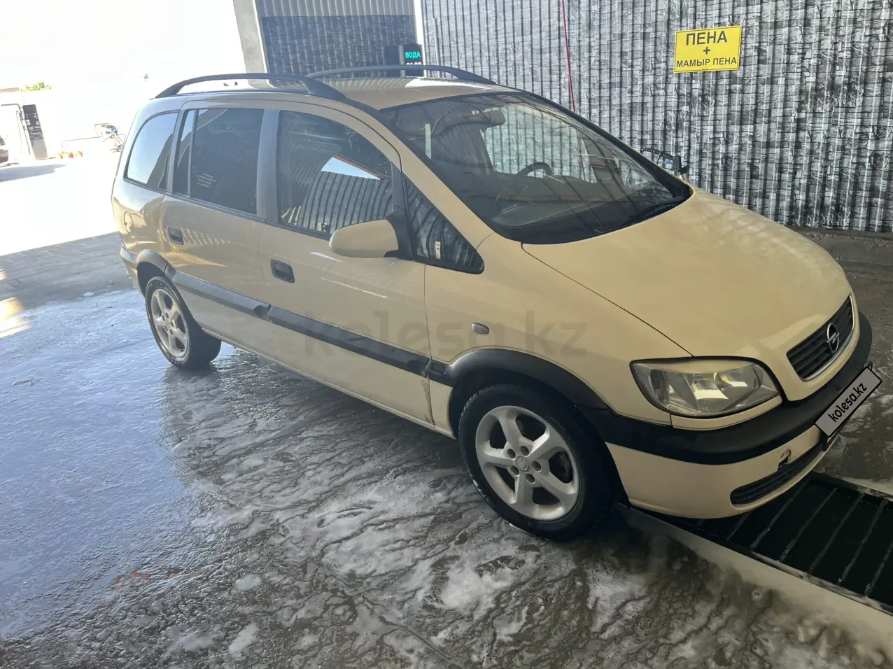 Opel Zafira, 2002