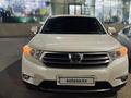 Toyota Highlander 2011 года за 12 500 000 тг. в Семей