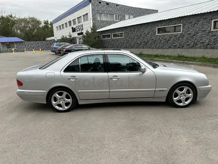 Mercedes-Benz E 320 1999 года за 6 900 000 тг. в Алматы – фото 8