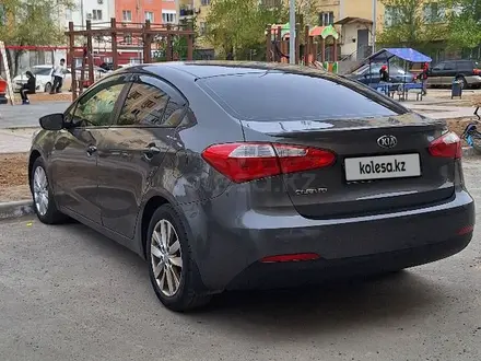 Kia Cerato 2013 года за 2 800 000 тг. в Атырау – фото 3